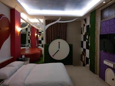 Shinyseasons Motel