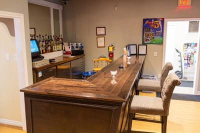 Westwood Inn & Suites