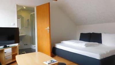 Hotel Pension Am Kurmittelhaus