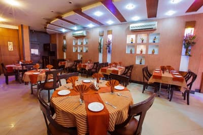 Hotel Narula's Aurrum