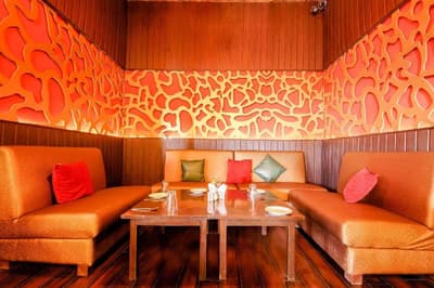 WoodSmoke resort & Spa