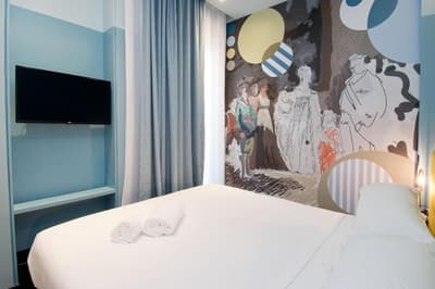 Amor De Dios 17 Boutique Hotel