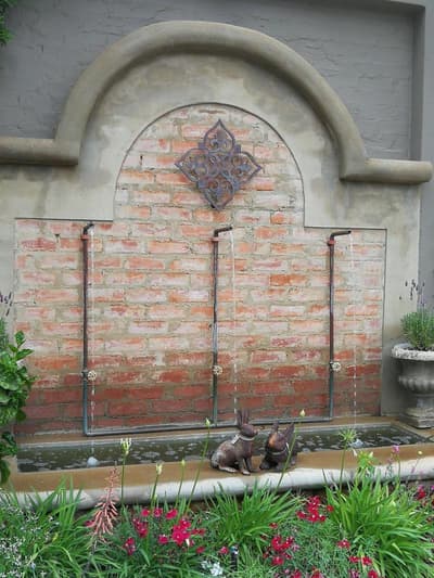 At 98 On Lynburn Guest House