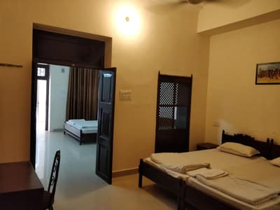 Central Hotel