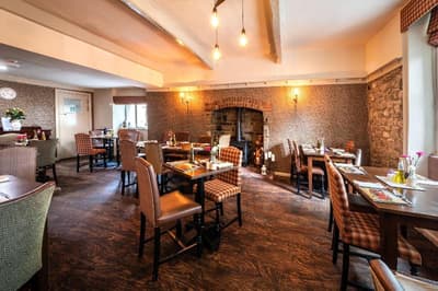 The Maypole Inn