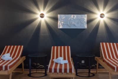 SL'otel im Parforcehaus