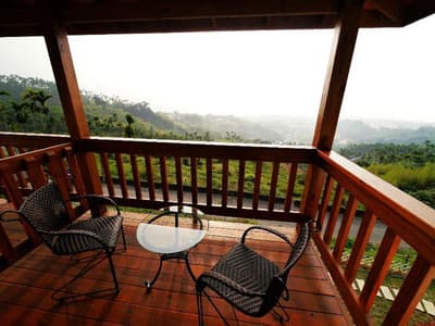 Sitou Flora's House B&B