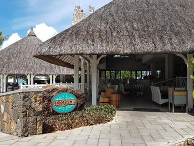 Azuri Apartment Beach And Pool