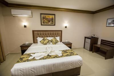 Grape Village Hotel