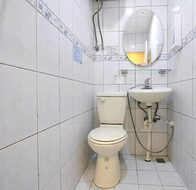 Feng Chia Easy Home