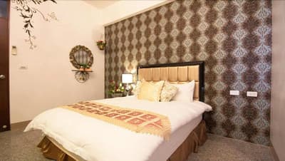 Flower Bed And Breakfast