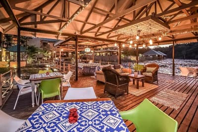 Bambuu Lakeside Lodge