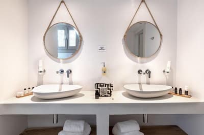 Paros Comfy Suites