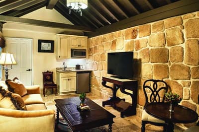 The Collector Inn (Adults Only)