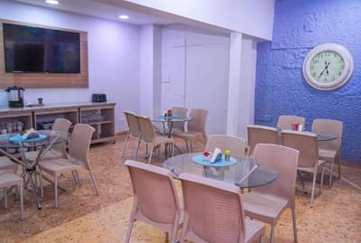 Hotel Palmas Del Estadio