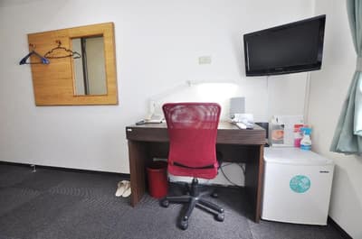 Futsukaichi Green Hotel