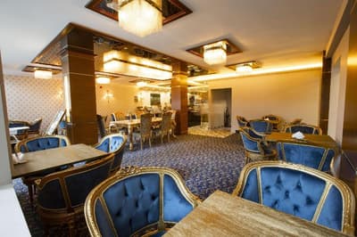 Real King Residence Hotel