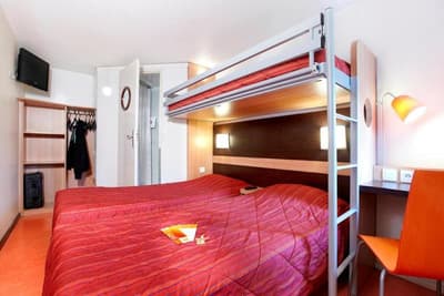 Premiere Classe Bourges (6 kms du centre-ville)