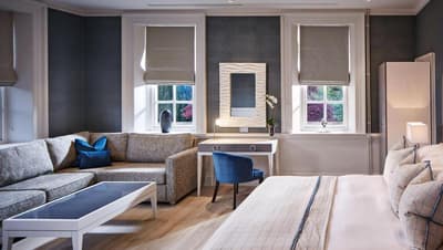 Barnett Hill - Luxury Hotel