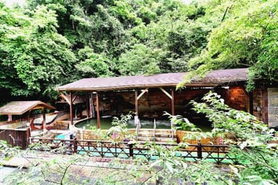 Jenq Yang Hotspring Hotel