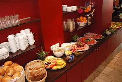 Hotel Spreewitz Am Kurfa Rstendamm