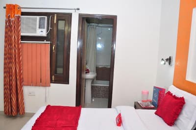Hotel New Ss Residency