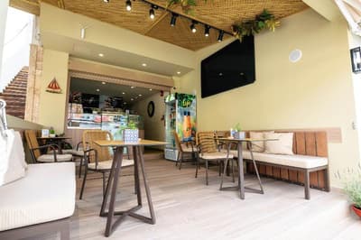 Mouria Studios & Apartments