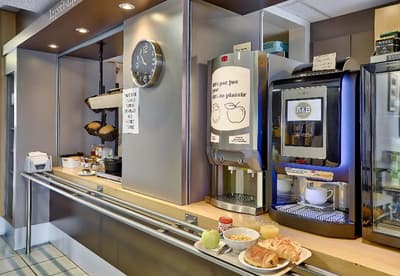 B&B Hotel Clermont Ferrand Le Brezet Aéroport