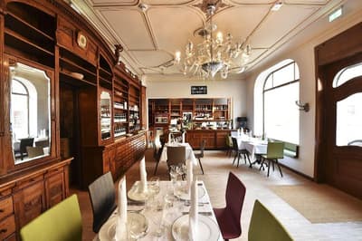 Moments Boutique Hotel