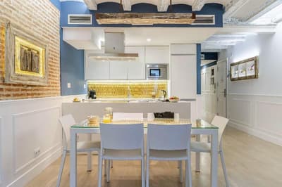 Enjoybcn Colon Apartments