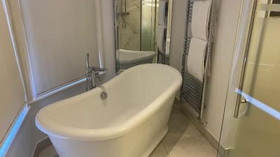 Winckley Square Hotel