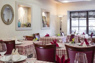 Les Chatelminés Restaurant Chez Gustave