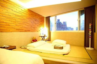 Slow Soup Hot Springs Hotel