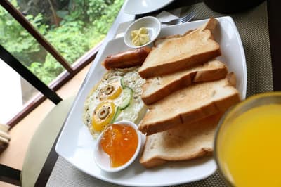 Saninro Residences & Food Court