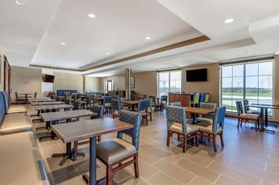 Comfort Suites Grand Island