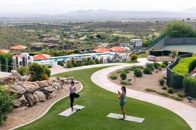 ADERO Scottsdale, Autograph Collection