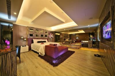 Double Motel