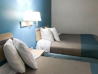 Motel 6 Norcross, GA