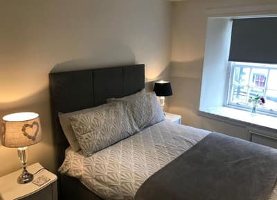 Black Bull With Rooms