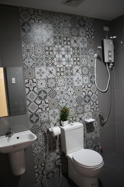 Rusville Hotel & Residences