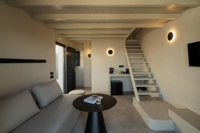 Black Diamond Suites - Adults Only