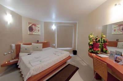 Auto-Hotel Mediterraneo