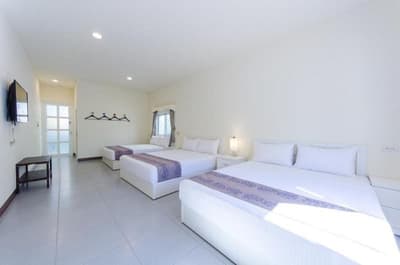 Starry Sky and Sea View B&B