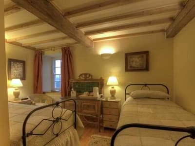 Riverside B & B