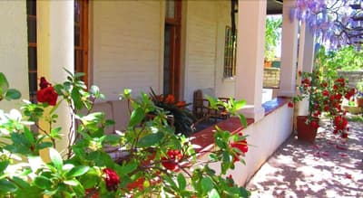 Top House Bed & Breakfast