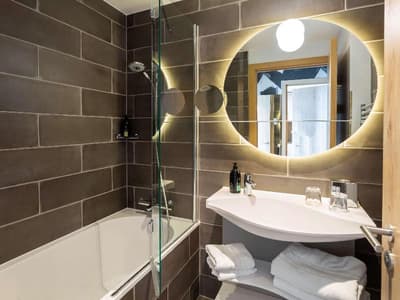 Adagio London Stratford