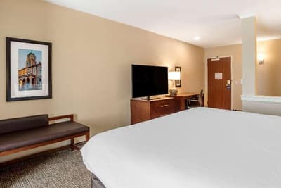 Comfort Inn & Suites Harrisonburg