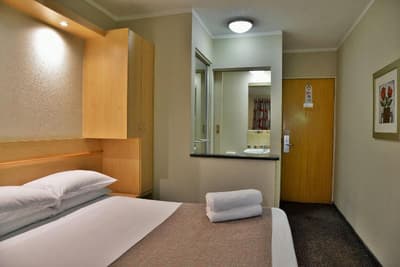 Road Lodge Carnival City