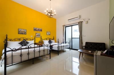 Ya Chuan Hostel
