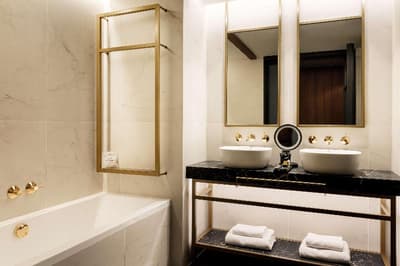 Radisson Collection Hotel Gran Via Bilbao